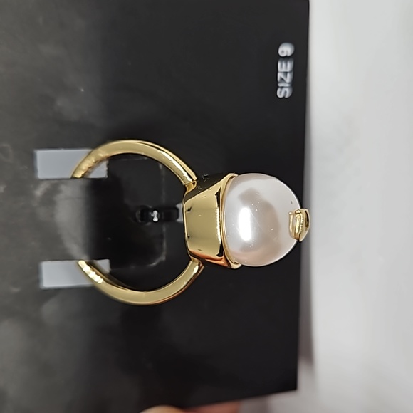 Coach Ring - Picture 2 of 3